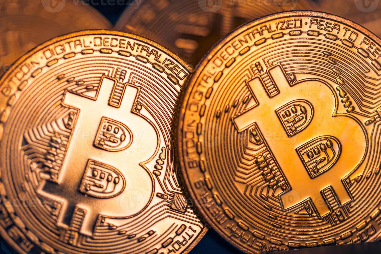 Bitcoin Is Lagging Stocks — VanEck Says That’s Exactly Why It May Outperform Next